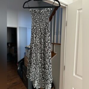 High-low black & white strapless summer dress from Cotton On. Size Small
